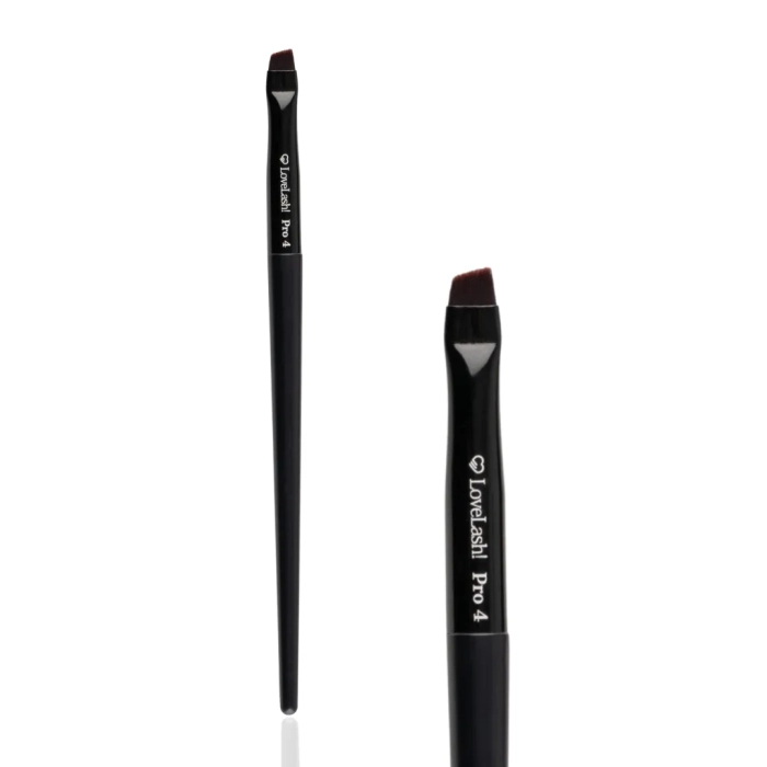 Pędzel do brwi skośny Pro 4 LoveLash