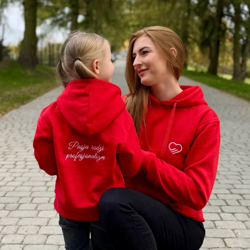 Bluza z kapturem LoveLash Pasja Rodzi Profesjonalizm